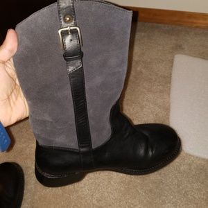 Victoria Secret black boots!! 8.5 M!!